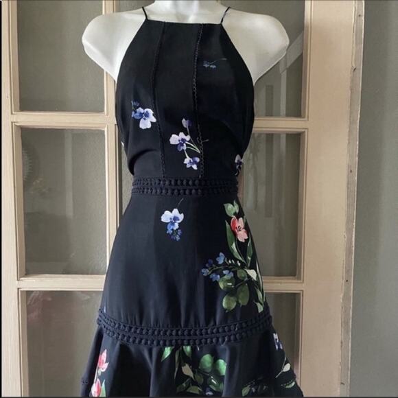 New Keepsake Mini Floral Dress - Picture 5 of 8